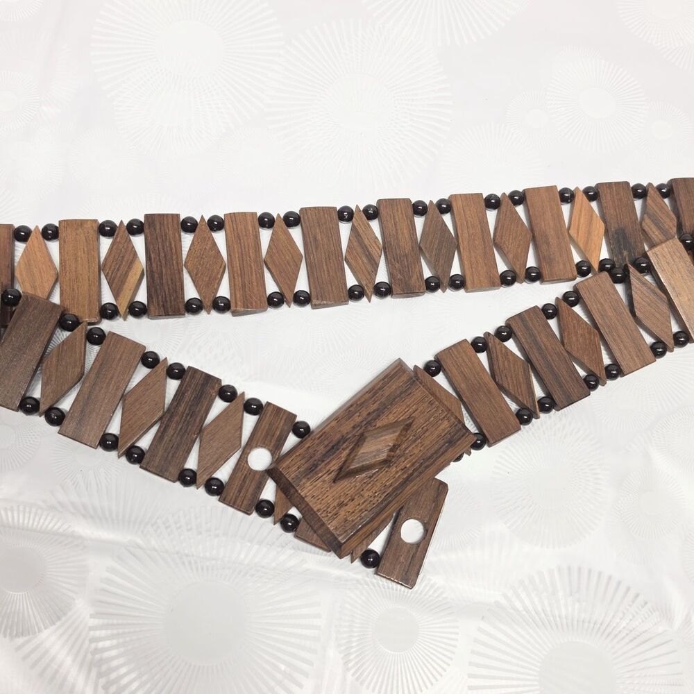 Vintage Womens Bohemian Wooden Belt Brown Wood Links Hippie Eclectic